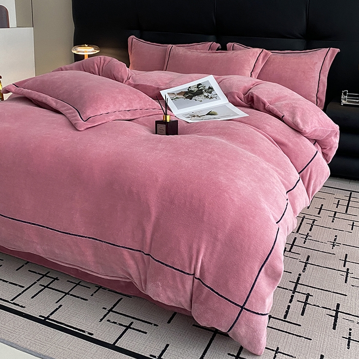 91家纺网 家纺一手货源 找家纺 卡诗兰 2025款高克重加厚牛奶绒十字绣四件套 芭提雅豆沙