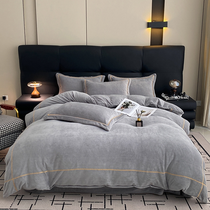 91家纺网 家纺一手货源 找家纺 卡诗兰 2025款高克重加厚牛奶绒十字绣四件套 钻石灰