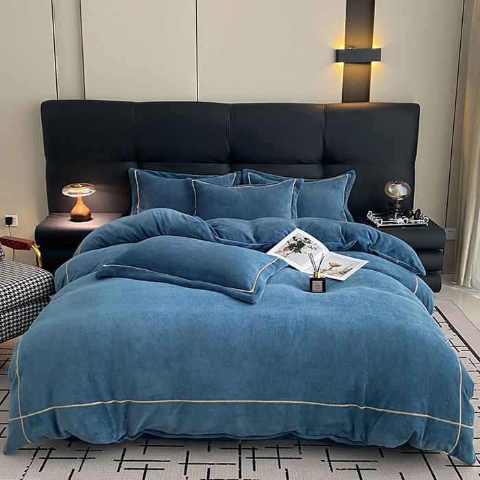 91家纺网 家纺一手货源 找家纺 卡诗兰 2025款高克重加厚牛奶绒十字绣四件套 宾利兰