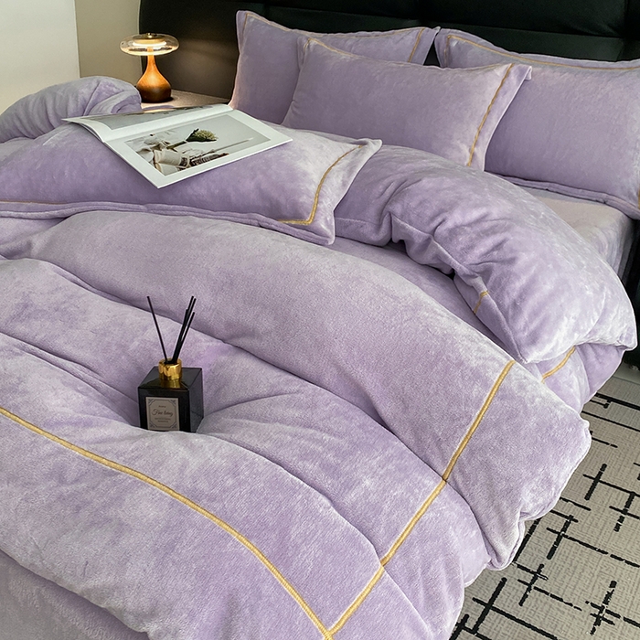 91家纺网 家纺一手货源 找家纺 卡诗兰 2025款高克重加厚牛奶绒十字绣四件套 钻石浅紫