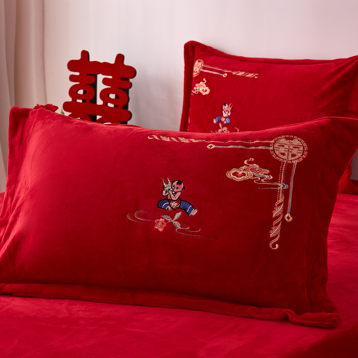 91家纺网 家纺一手货源 找家纺 浩情国际婚庆供货中心 2026新品婚庆加厚全消光牛奶绒四件套系列 欢喜百子