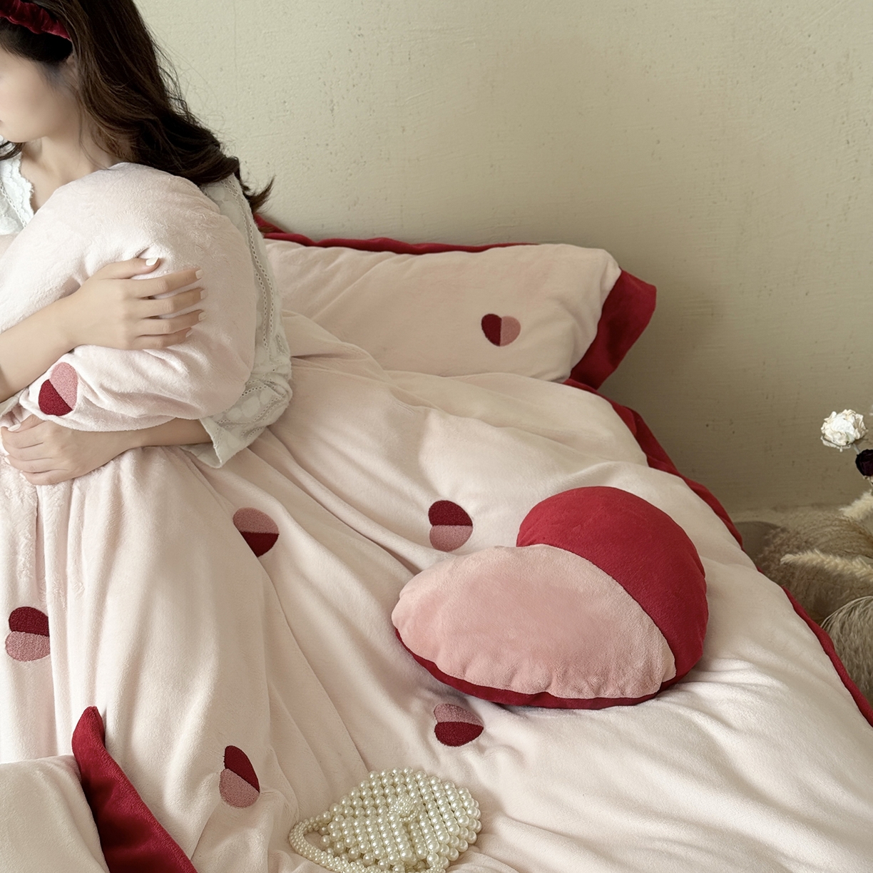 91家纺网 家纺一手货源 找家纺 （总）江涞 2025新款高克重牛奶绒高端毛巾绣四件套-心悦