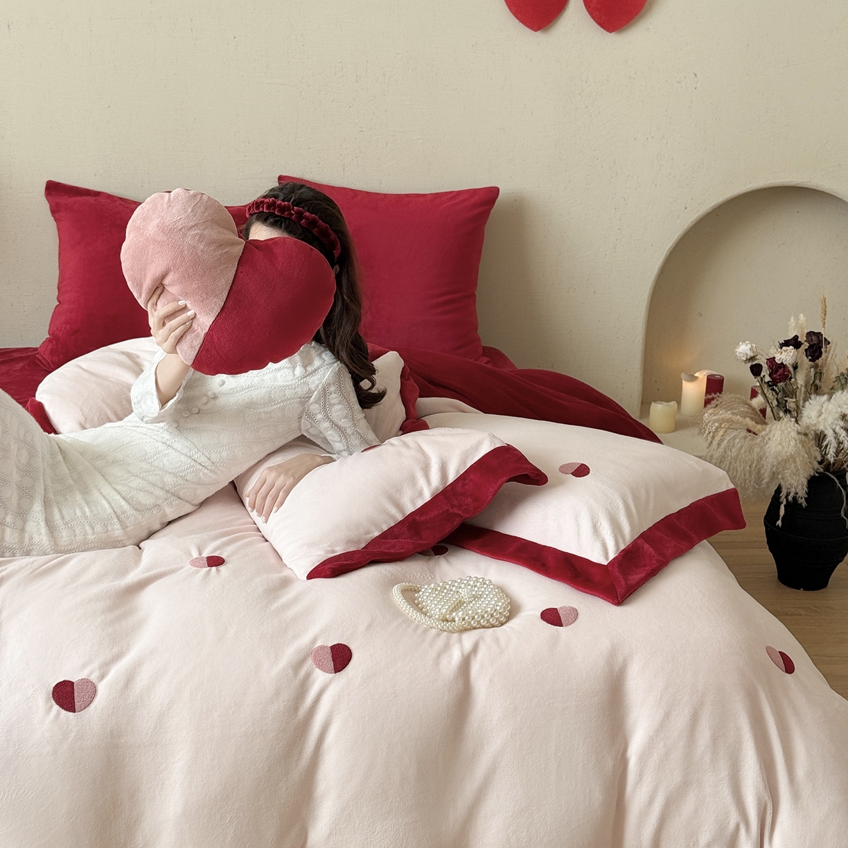 91家纺网 家纺一手货源 找家纺 （总）江涞 2025新款高克重牛奶绒高端毛巾绣四件套-心悦