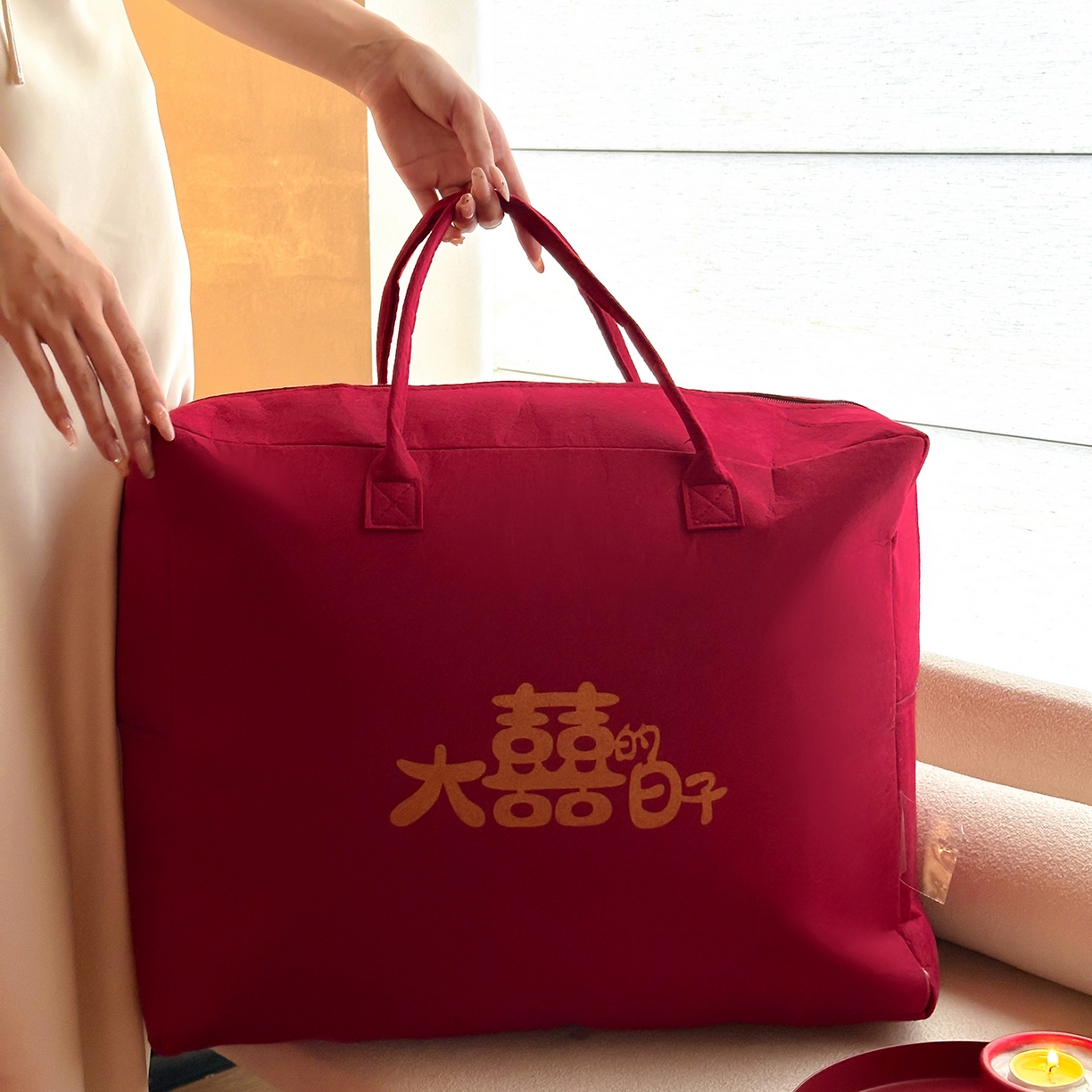 91家纺网 家纺一手货源 找家纺 江涞 2025新款高克重牛奶绒高端毛巾绣四件套-心悦 心悦-红  牛奶绒