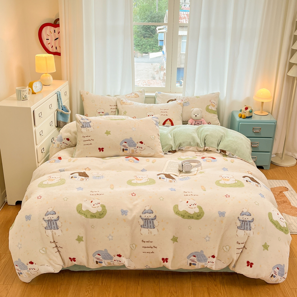 91家纺网 家纺一手货源 找家纺 吉象家纺 2025新款高克重牛奶绒印花被套 奶萌修狗