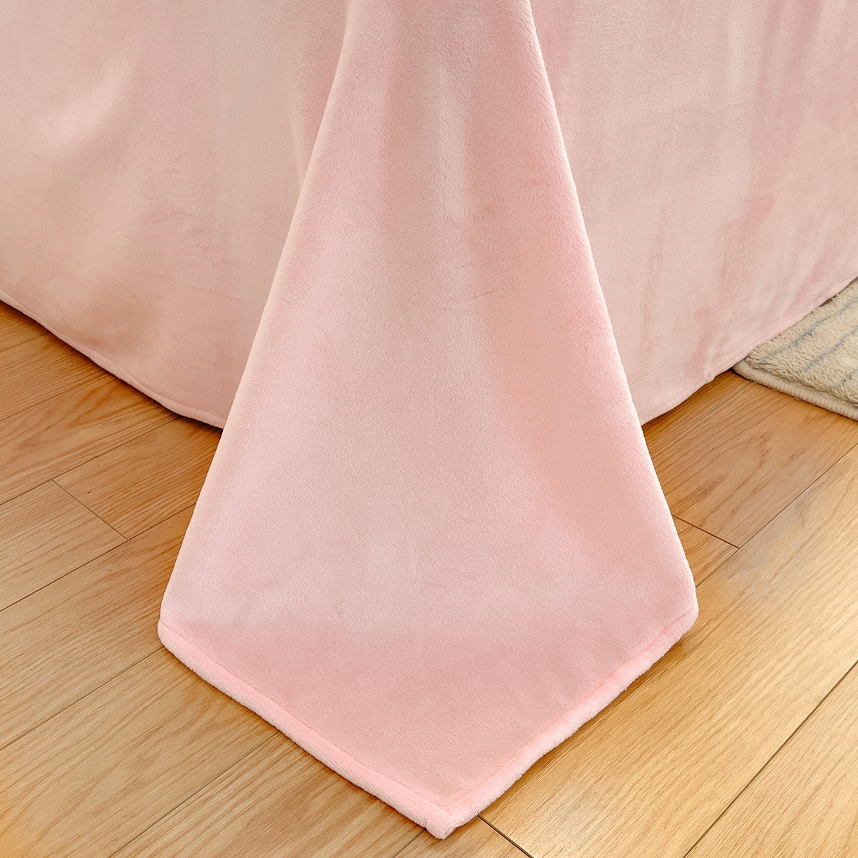 91家纺网 家纺一手货源 找家纺 （总）吉象家纺 2025新款高克重牛奶绒印花被套