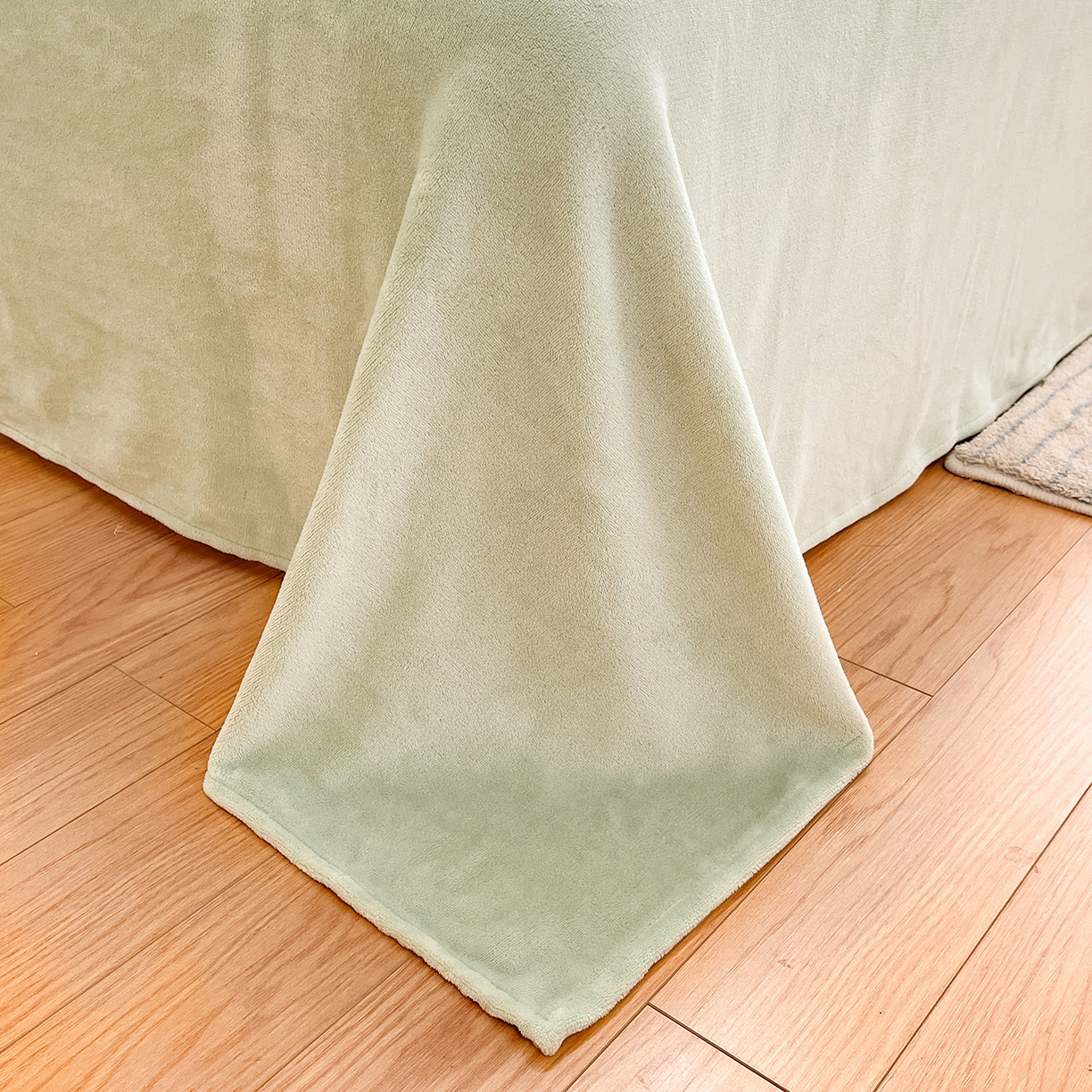 91家纺网 家纺一手货源 找家纺 吉象家纺 2025新款高克重牛奶绒印花被套 奶萌修狗