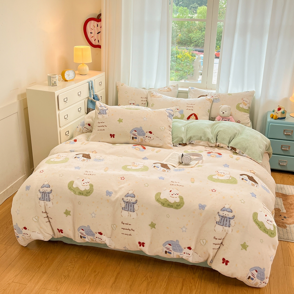 91家纺网 家纺一手货源 找家纺 吉象家纺 2025新款高克重牛奶绒印花被套 奶萌修狗