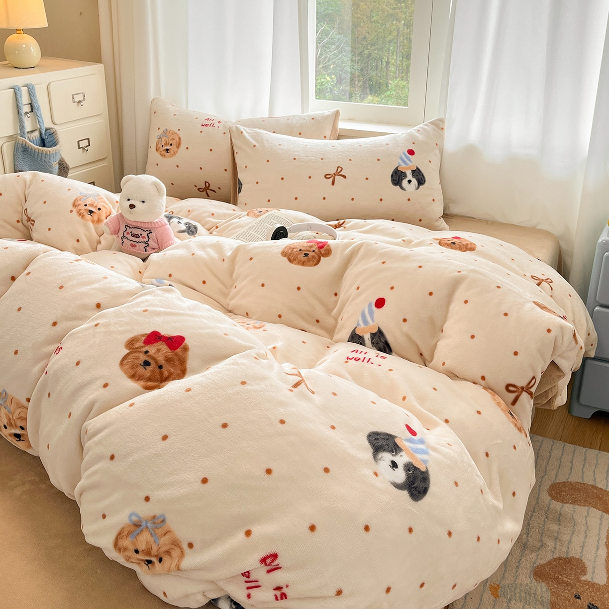 91家纺网 家纺一手货源 找家纺 吉象家纺 2025新款高克重牛奶绒印花被套 好伙伴