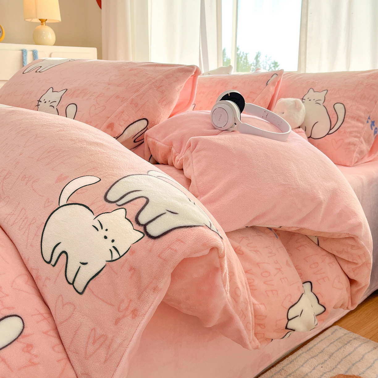 吉象家纺 2025新款高克重牛奶绒印花被套 粉色猫咪