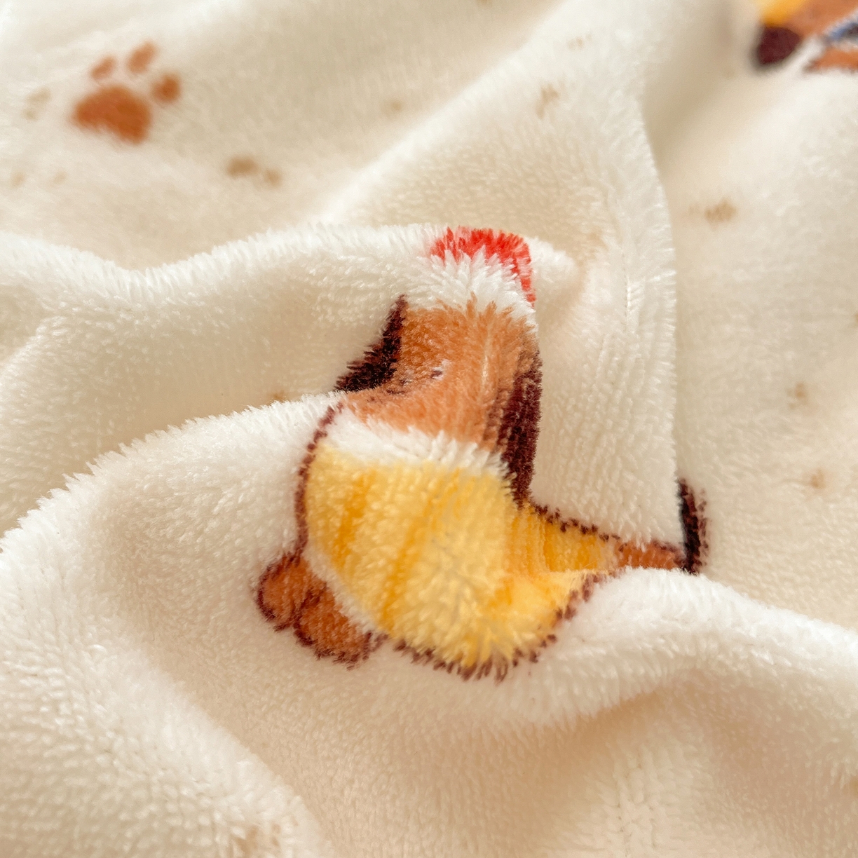 91家纺网 家纺一手货源 找家纺 吉象家纺 2025新款高克重牛奶绒印花被套 狗狗乐园