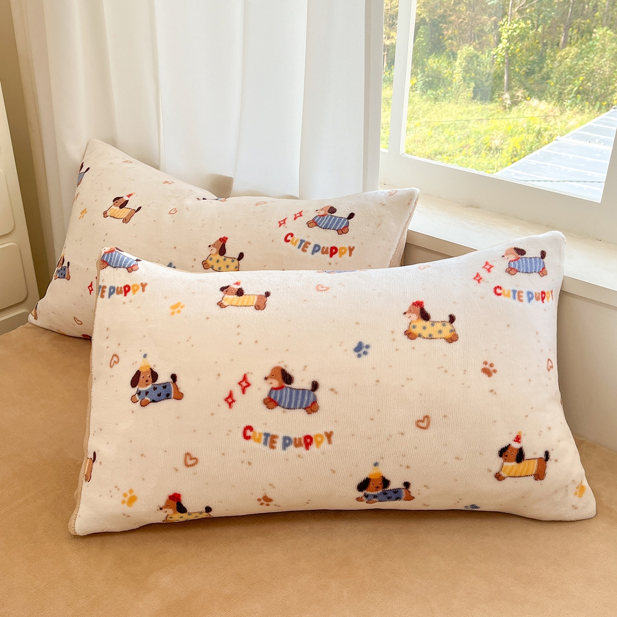 91家纺网 家纺一手货源 找家纺 吉象家纺 2025新款高克重牛奶绒印花被套 狗狗乐园