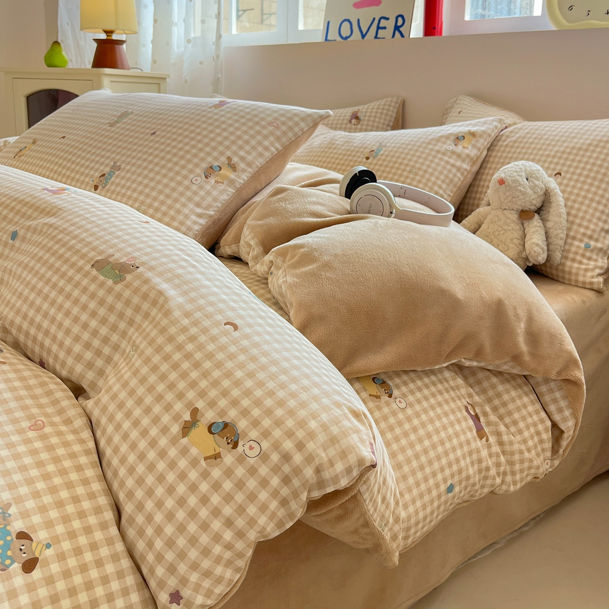 吉象家纺 2025新款全棉牛奶绒印花四件套 棉绒-狗狗派对