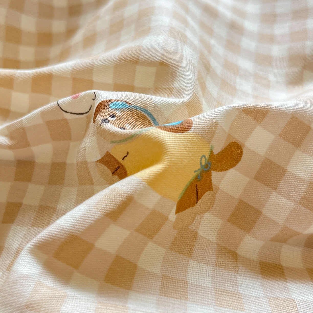 91家纺网 家纺一手货源 找家纺 吉象家纺 2025新款全棉牛奶绒印花四件套 棉绒-狗狗派对