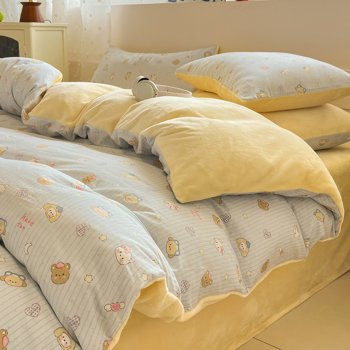 91家纺网 家纺一手货源 找家纺 吉象家纺 2025新款全棉牛奶绒印花四件套 棉绒-镜子海洋