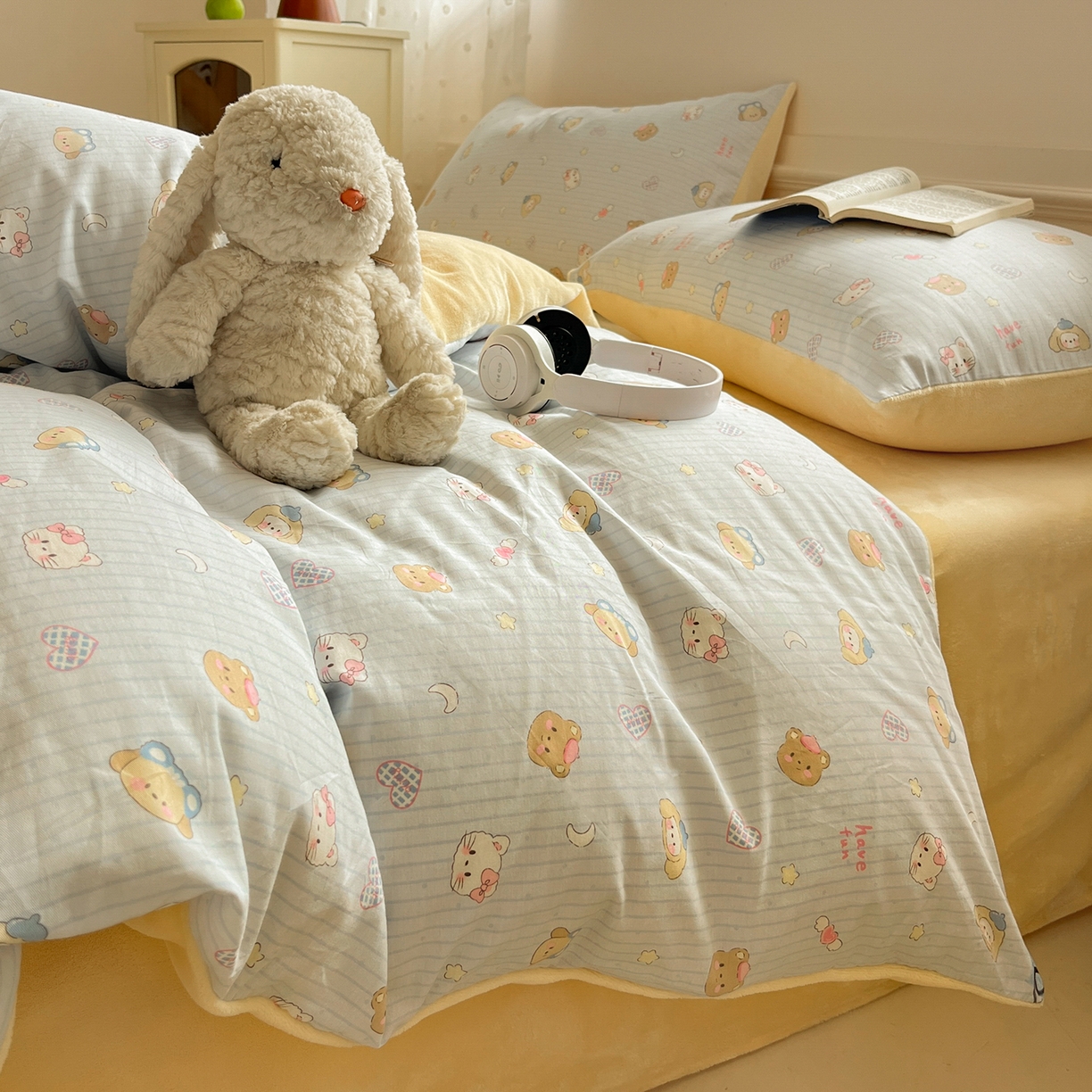 91家纺网 家纺一手货源 找家纺 吉象家纺 2025新款全棉牛奶绒印花四件套 棉绒-镜子海洋