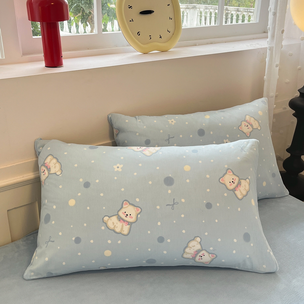 91家纺网 家纺一手货源 找家纺 吉象家纺 2025新款全棉牛奶绒印花四件套 棉绒-蓝色泡芙狗