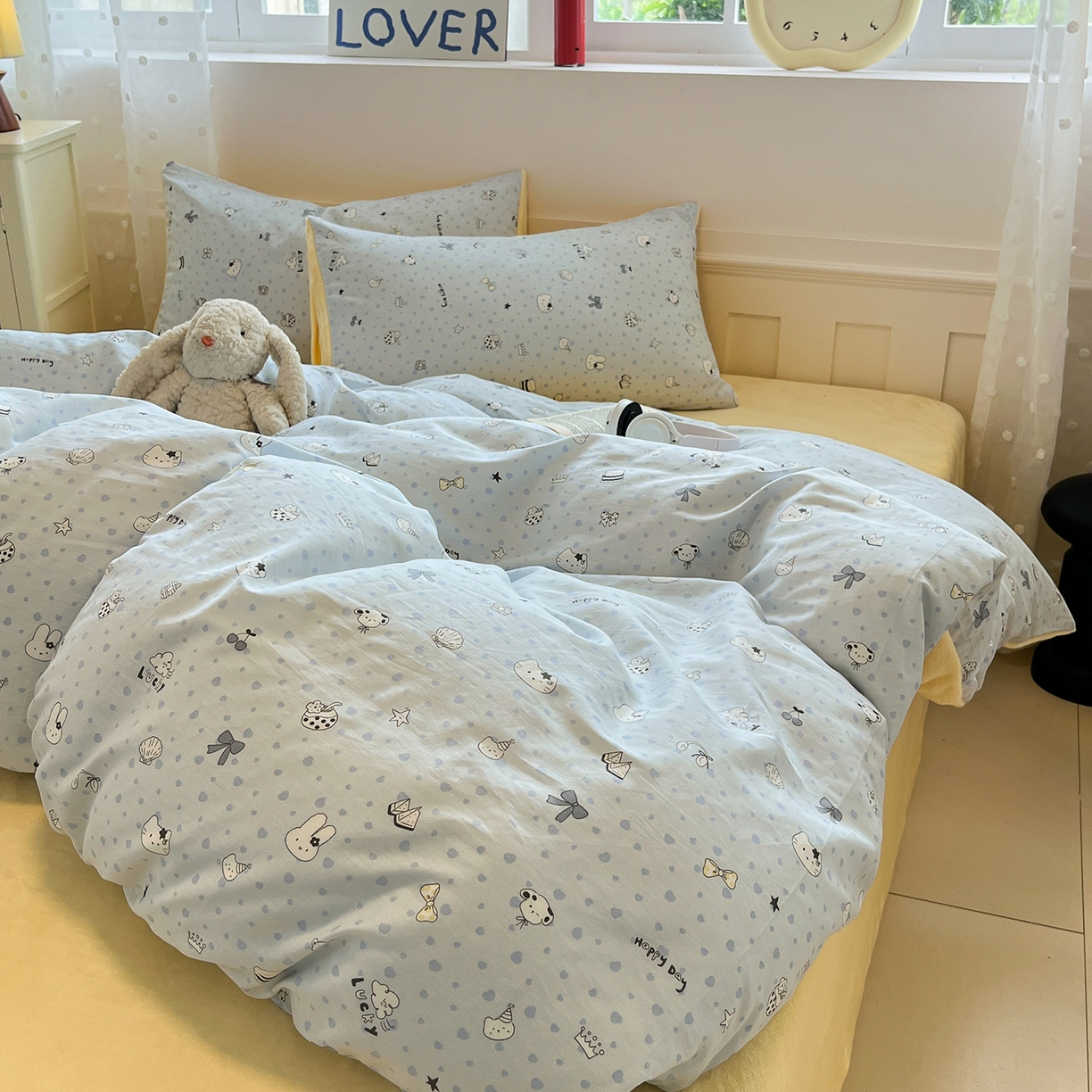 91家纺网 家纺一手货源 找家纺 吉象家纺 2025新款全棉牛奶绒印花四件套 棉绒-蜜罐猫猫