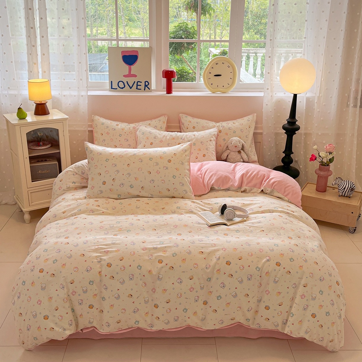 91家纺网 家纺一手货源 找家纺 吉象家纺 2025新款全棉牛奶绒印花四件套 棉绒-甜心喵喵