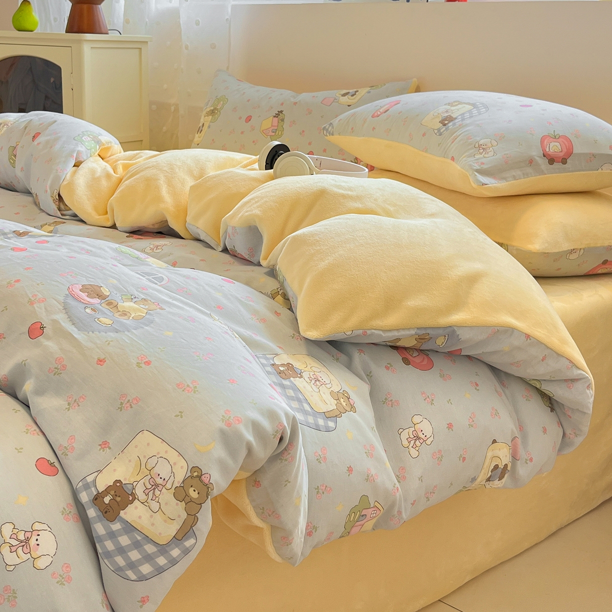 91家纺网 家纺一手货源 找家纺 吉象家纺 2025新款全棉牛奶绒印花四件套 棉绒-爪爪会客厅