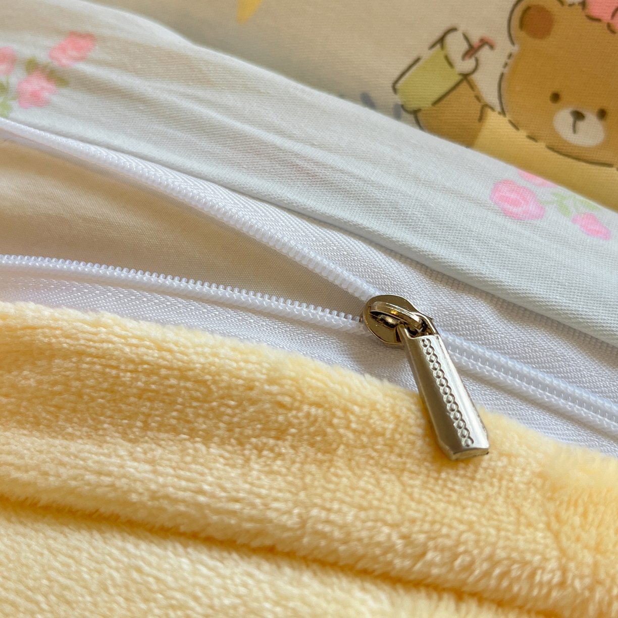 91家纺网 家纺一手货源 找家纺 吉象家纺 2025新款全棉牛奶绒印花四件套 棉绒-爪爪会客厅