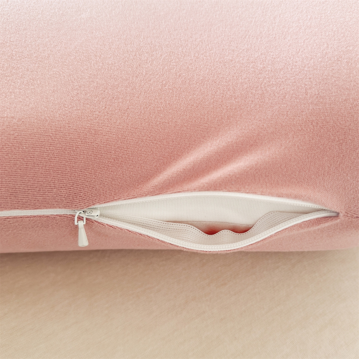 91家纺网 家纺一手货源 找家纺 （总）麦肯锡 2025新款护颈记忆枕枕头枕芯-产品图