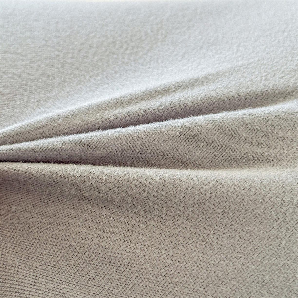 91家纺网 家纺一手货源 找家纺 麦肯锡 2025新款护颈记忆枕枕头枕芯-产品图 奶茶灰