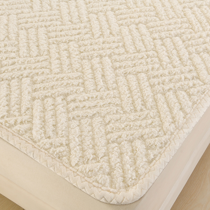 91家纺网 家纺一手货源 找家纺 （总）圣靓家纺 2025新款羊羔绒床垫床护垫-学生床