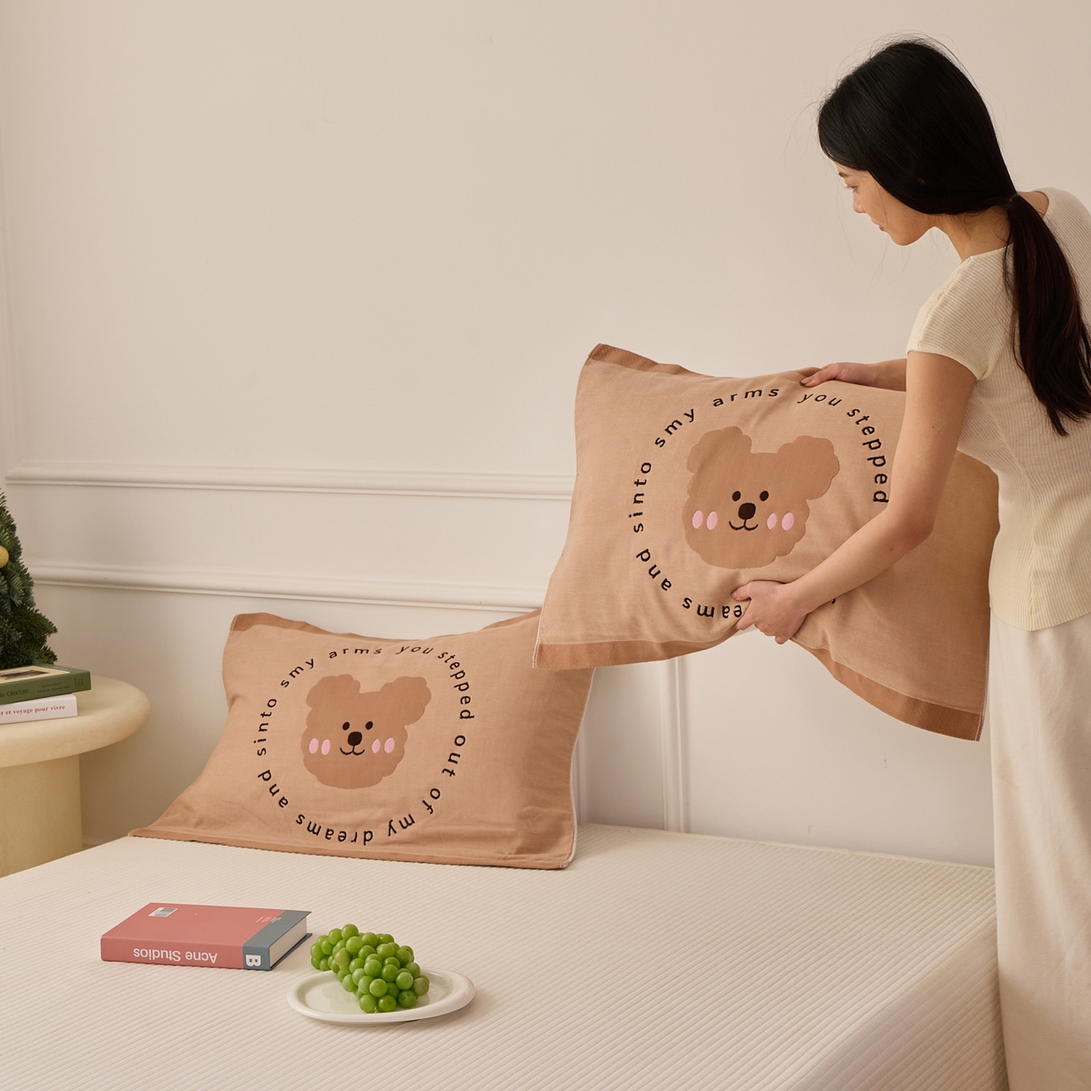 91家纺网 家纺一手货源 找家纺 （总）沐瑟家纺 2025新款卡通格子纯棉八层枕巾 （含质检报告）