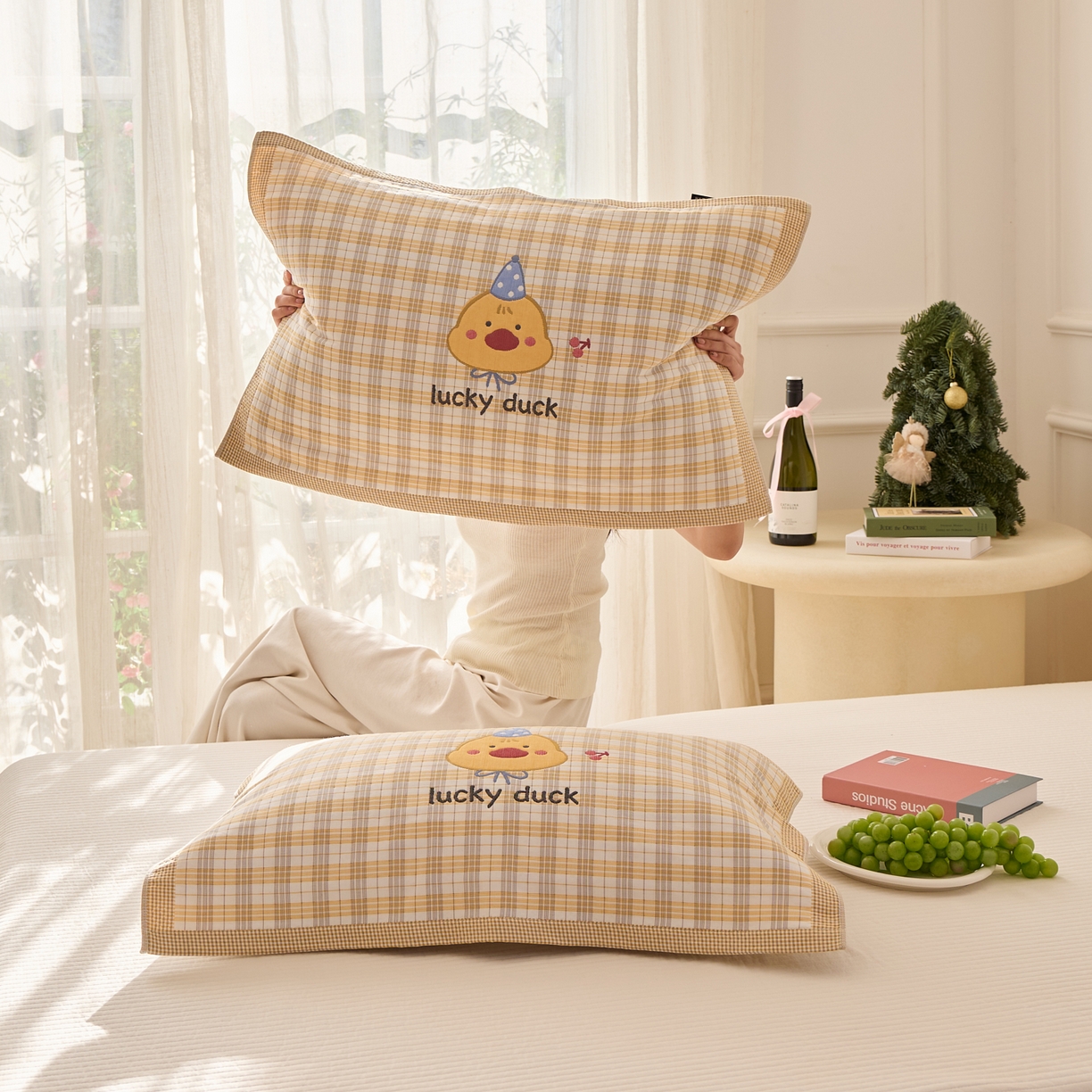 91家纺网 家纺一手货源 找家纺 沐瑟家纺 2025新款卡通格子纯棉八层枕巾（含质检报告） 橙小鸭