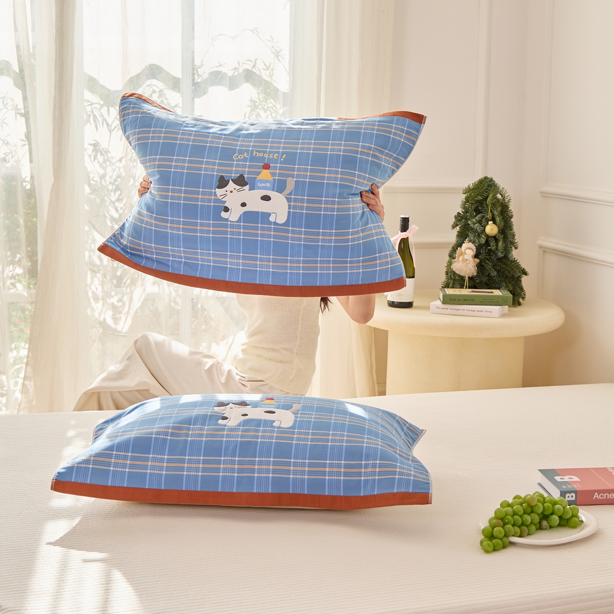 91家纺网 家纺一手货源 找家纺 沐瑟家纺 2025新款卡通格子纯棉八层枕巾（含质检报告） 房子猫