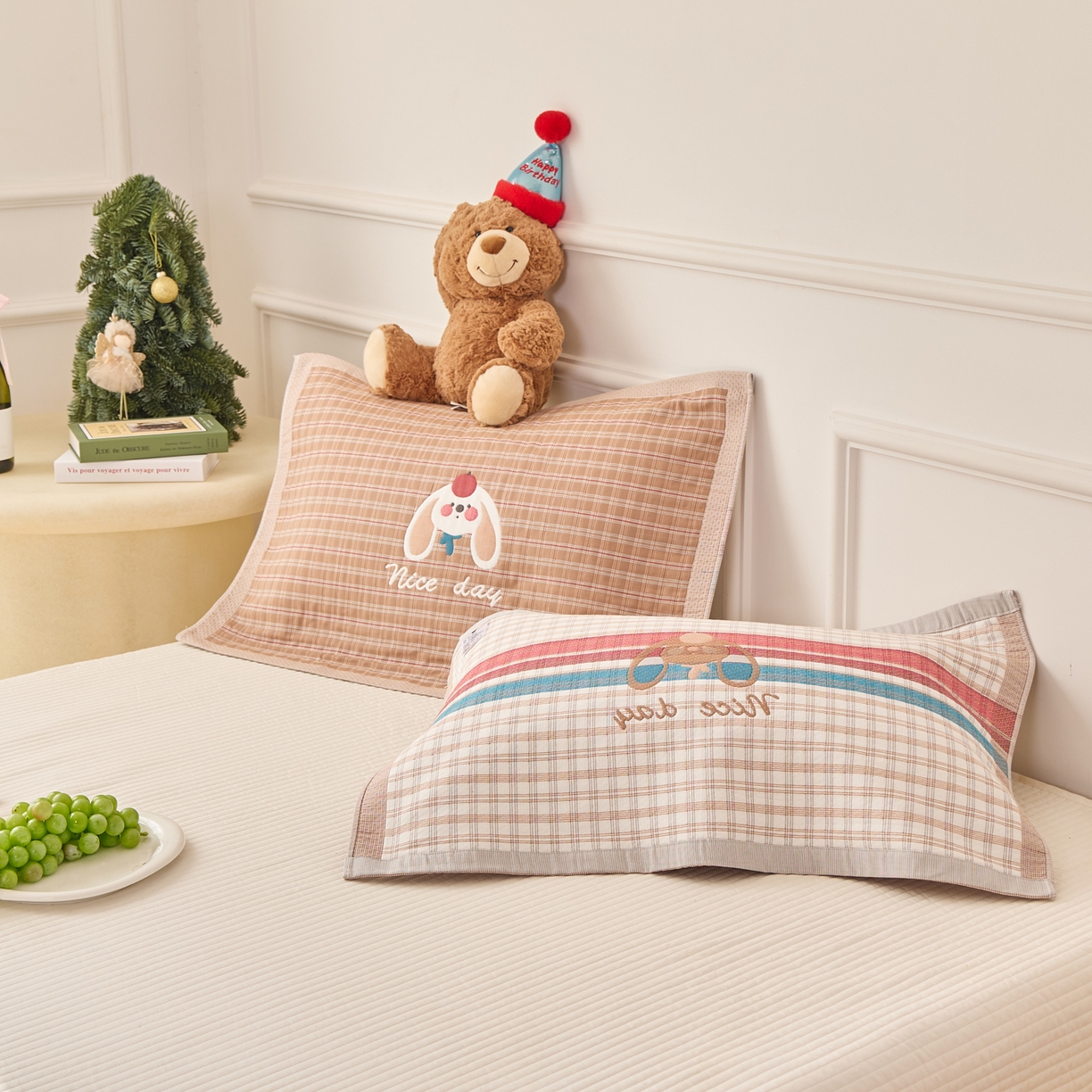 91家纺网 家纺一手货源 找家纺 沐瑟家纺 2025新款卡通格子纯棉八层枕巾（含质检报告） 桔小兔