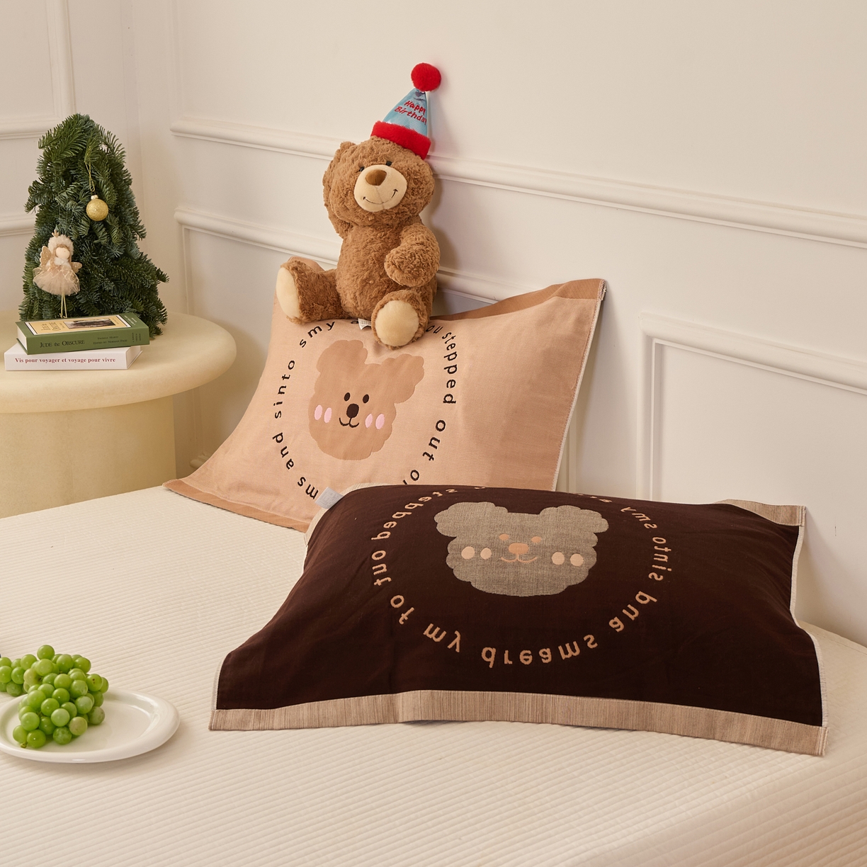 91家纺网 家纺一手货源 找家纺 沐瑟家纺 2025新款卡通格子纯棉八层枕巾（含质检报告） 快乐熊