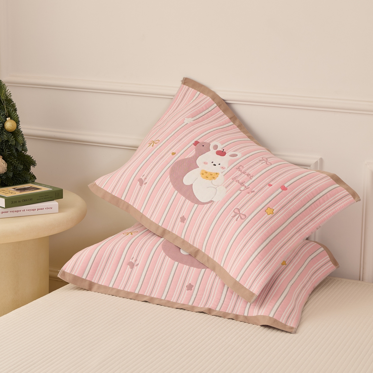 91家纺网 家纺一手货源 找家纺 沐瑟家纺 2025新款卡通格子纯棉八层枕巾（含质检报告） 兔子鸭子