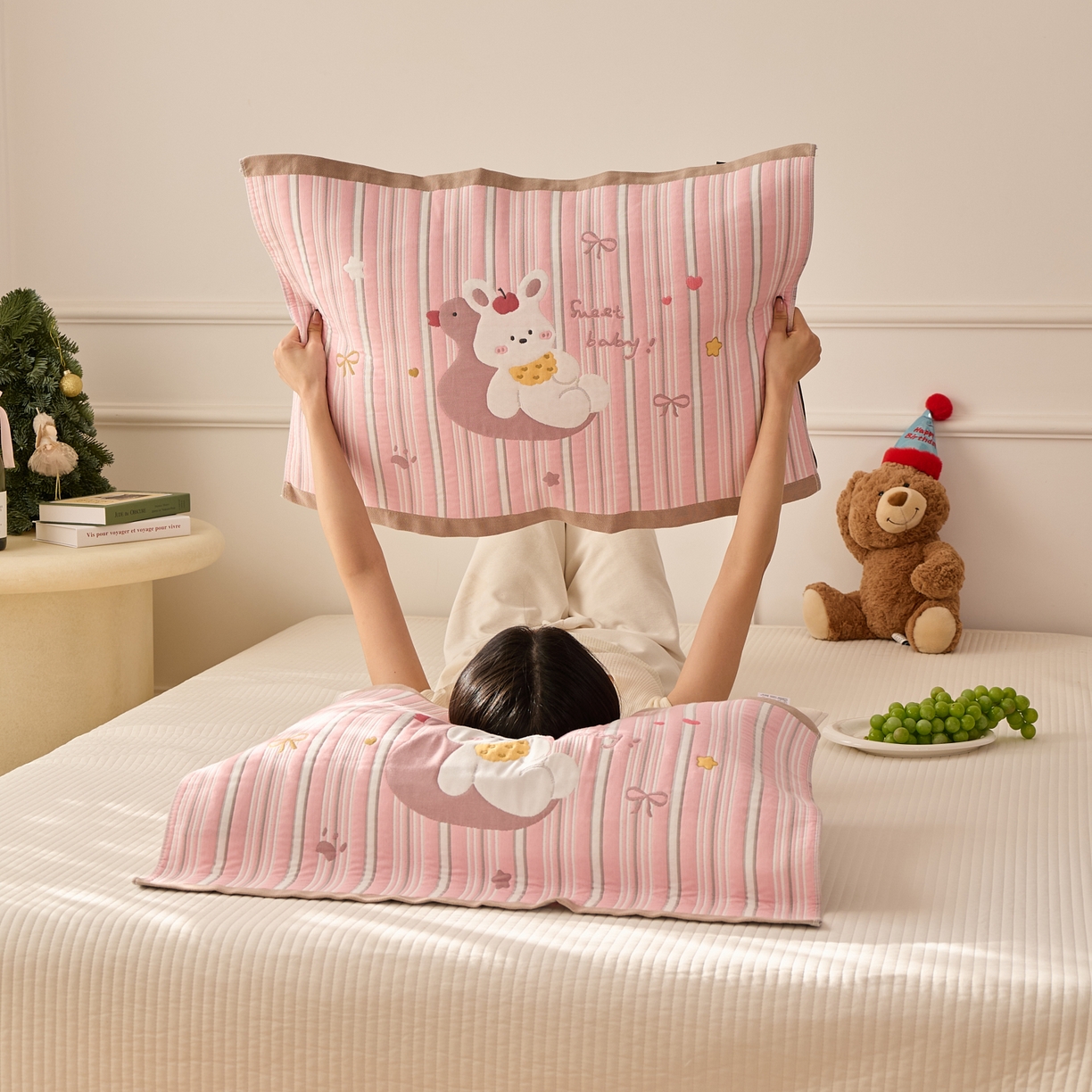 91家纺网 家纺一手货源 找家纺 沐瑟家纺 2025新款卡通格子纯棉八层枕巾（含质检报告） 兔子鸭子