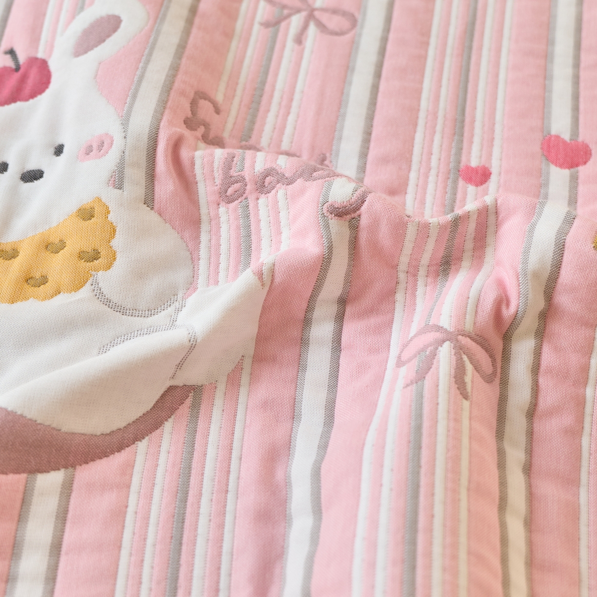 91家纺网 家纺一手货源 找家纺 沐瑟家纺 2025新款卡通格子纯棉八层枕巾（含质检报告） 兔子鸭子