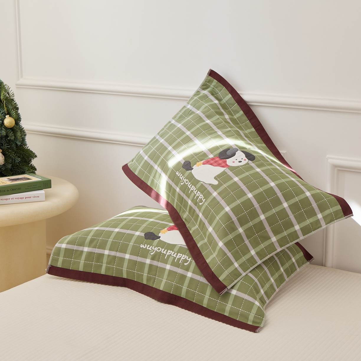 91家纺网 家纺一手货源 找家纺 沐瑟家纺 2025新款卡通格子纯棉八层枕巾（含质检报告） 围巾狗