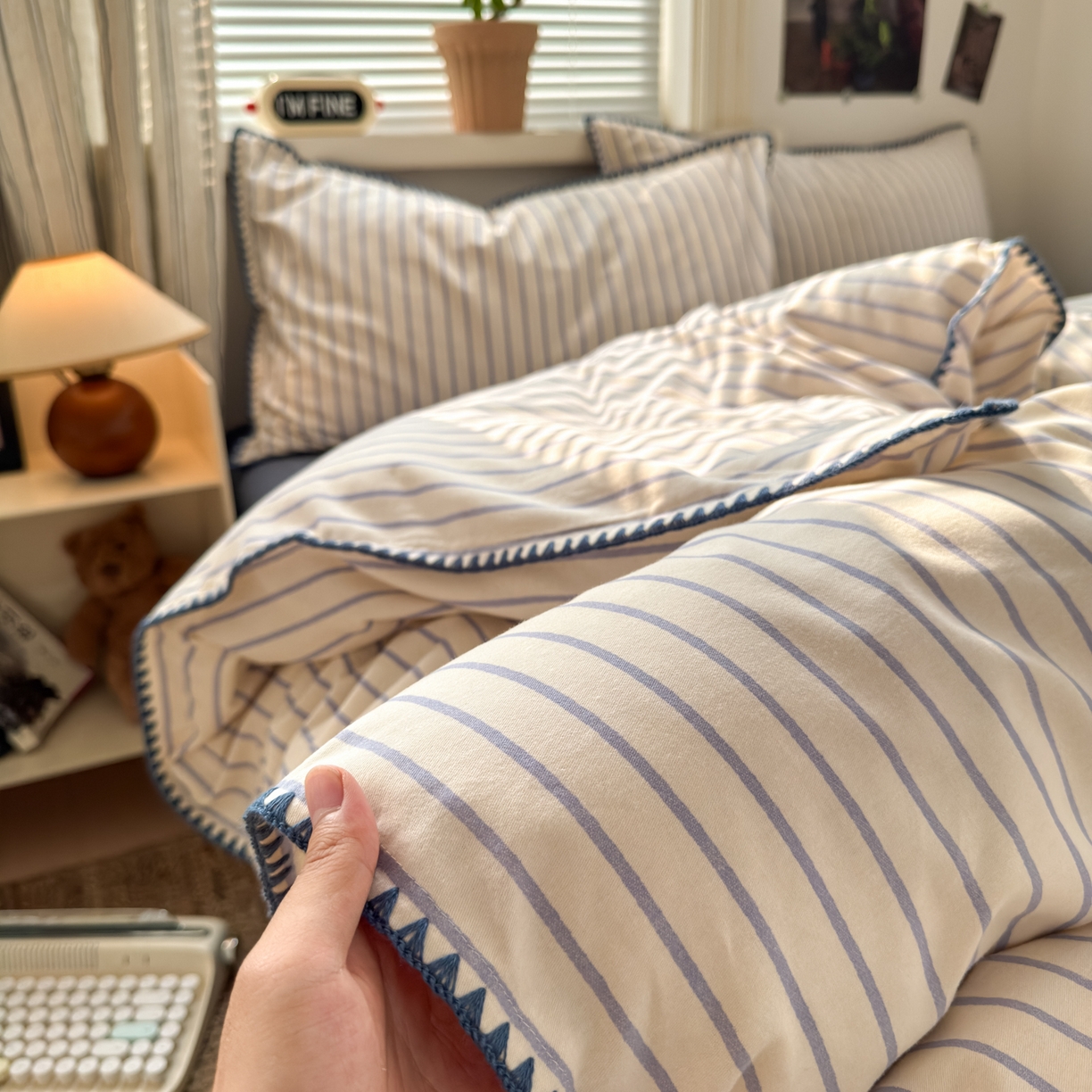 91家纺网 家纺一手货源 找家纺 小叮当家纺仓储工厂店 (买家秀 爆款花型 不断货)2025秋冬新款全棉纯棉加厚磨毛贝壳边工艺款四件套 星辰蓝