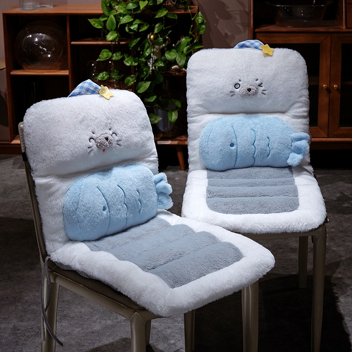 91家纺网 家纺一手货源 找家纺 仟亿莱 2025新款萌萌海豹护腰连体坐垫 组合图仅做展示不可下单