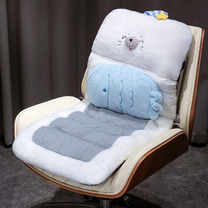 91家纺网 家纺一手货源 找家纺 仟亿莱 2025新款萌萌海豹护腰连体坐垫 连体笑眼海豹