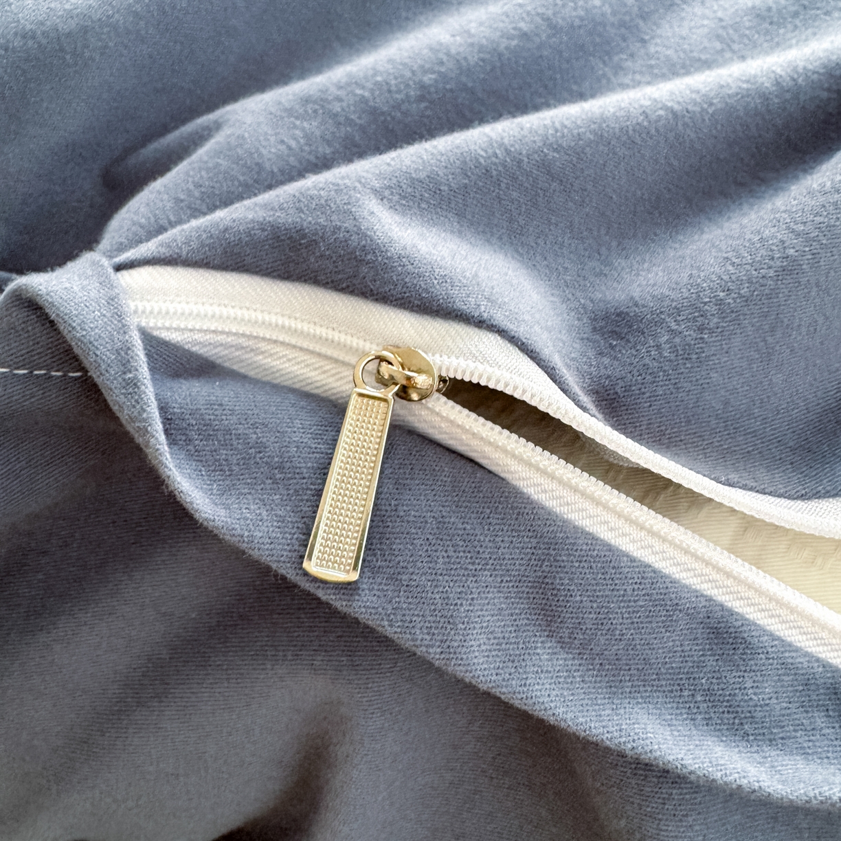 91家纺网 家纺一手货源 找家纺 小叮当家纺仓储工厂店 (买家秀 爆款花型 不断货)2025秋冬新款全棉纯棉加厚磨毛贝壳边工艺款四件套 南音蓝