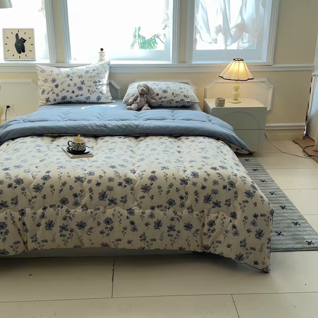 91家纺网 家纺一手货源 找家纺 （总）尊妙被业 2025新款复古双层纱大豆被冬被被子被芯