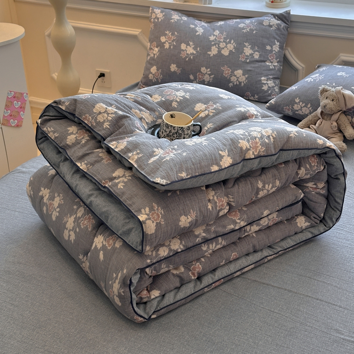 91家纺网 家纺一手货源 找家纺 （总）尊妙被业 2025新款复古双层纱大豆被冬被被子被芯