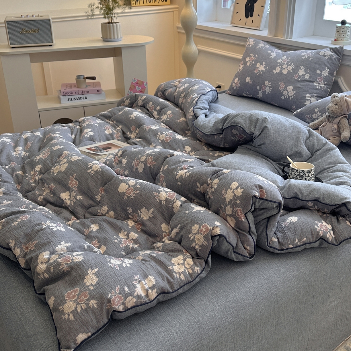 91家纺网 家纺一手货源 找家纺 尊妙被业 2025新款复古双层纱大豆被冬被被子被芯 晴云