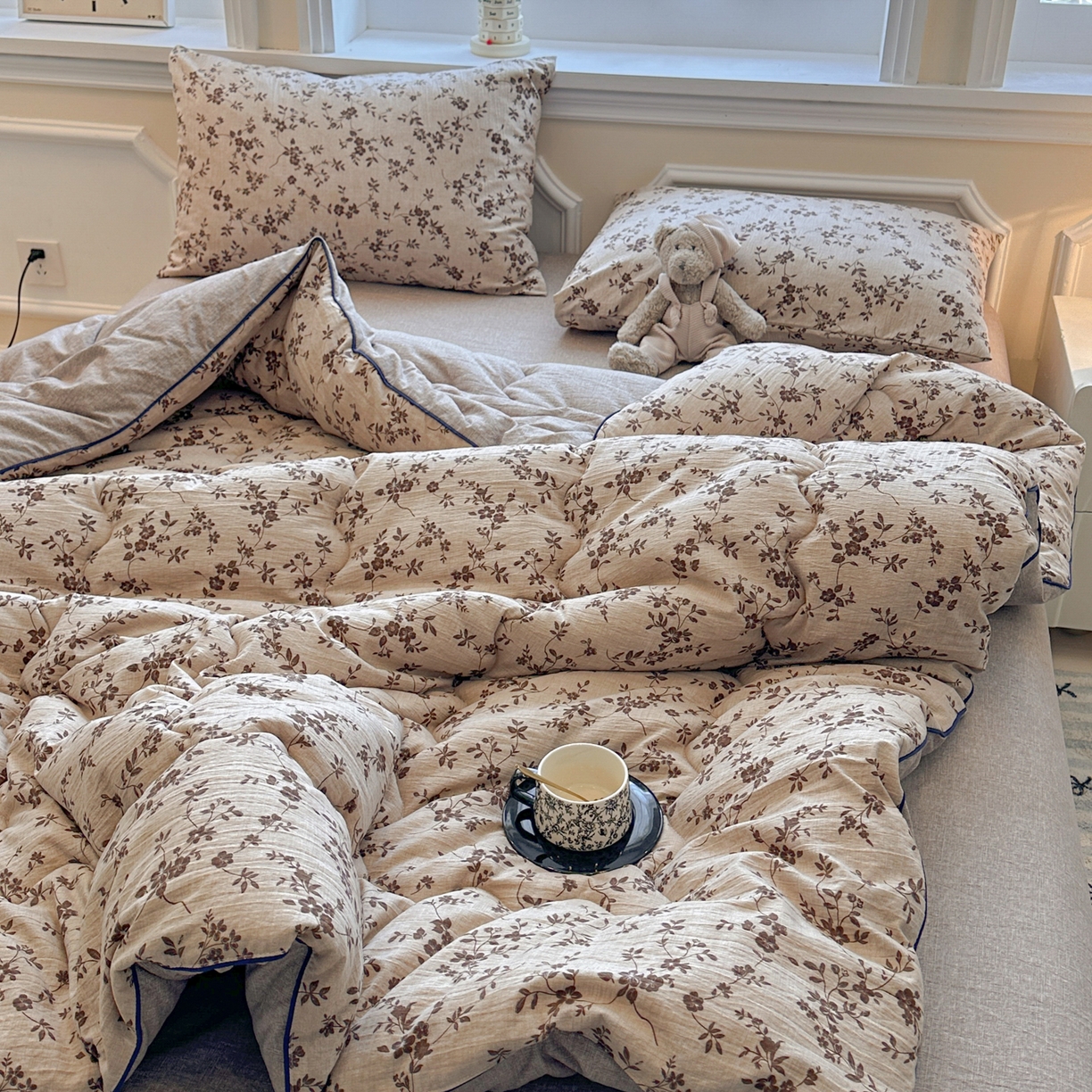 91家纺网 家纺一手货源 找家纺 尊妙被业 2025新款复古双层纱大豆被冬被被子被芯 幽影