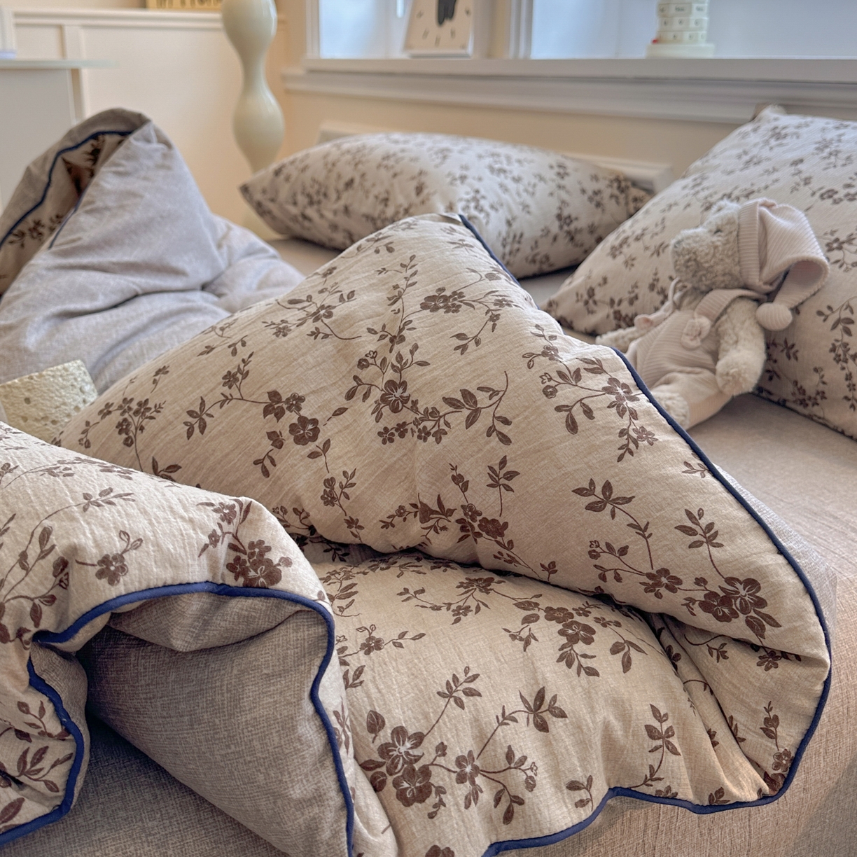 91家纺网 家纺一手货源 找家纺 尊妙被业 2025新款复古双层纱大豆被冬被被子被芯 幽影