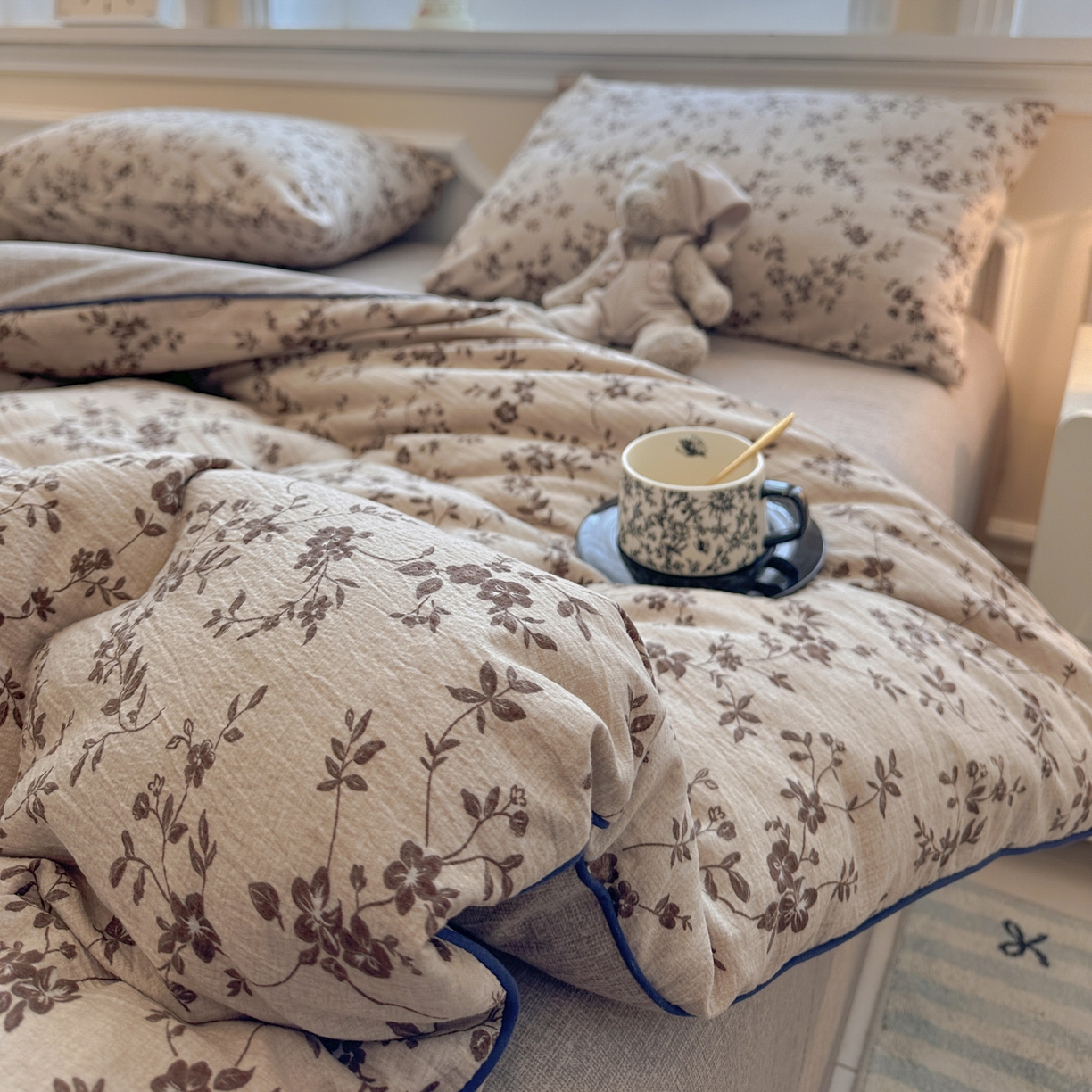 91家纺网 家纺一手货源 找家纺 尊妙被业 2025新款复古双层纱大豆被冬被被子被芯 幽影