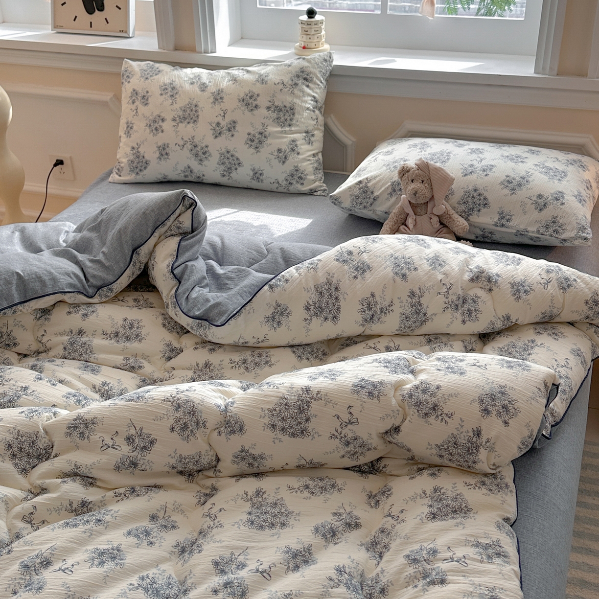 91家纺网 家纺一手货源 找家纺 尊妙被业 2025新款复古双层纱大豆被冬被被子被芯 云嫚