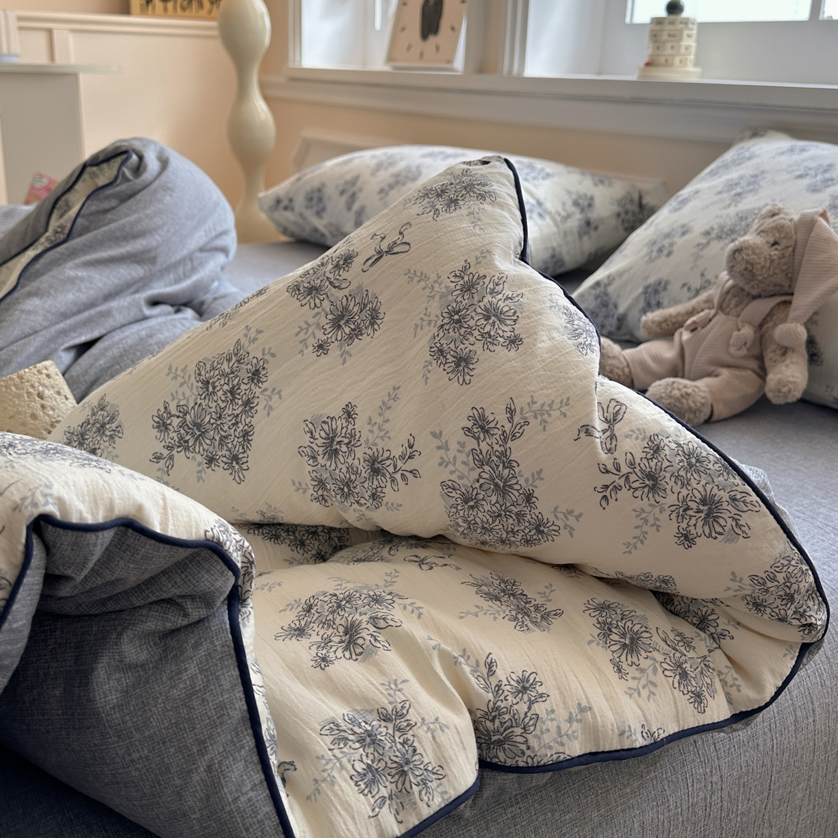 91家纺网 家纺一手货源 找家纺 尊妙被业 2025新款复古双层纱大豆被冬被被子被芯 云嫚