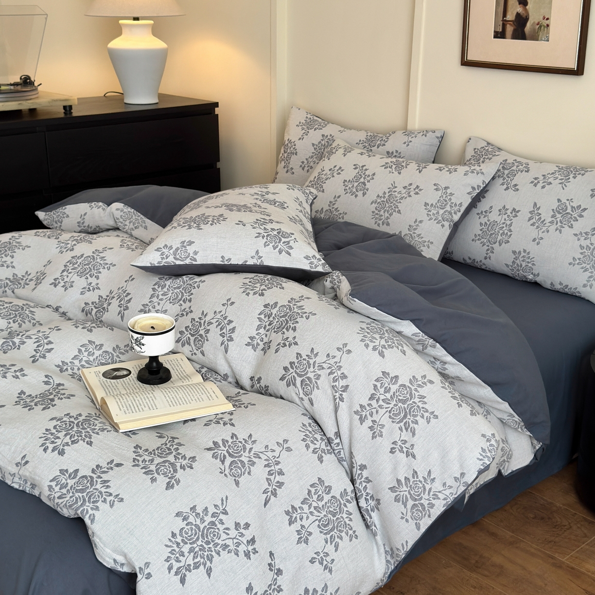 91家纺网 家纺一手货源 找家纺 （总）小叮当家纺仓储工厂店 (买家秀 爆款花型 不断货)2025新款A类全棉纯棉加厚磨毛双层纱色织提花四件套